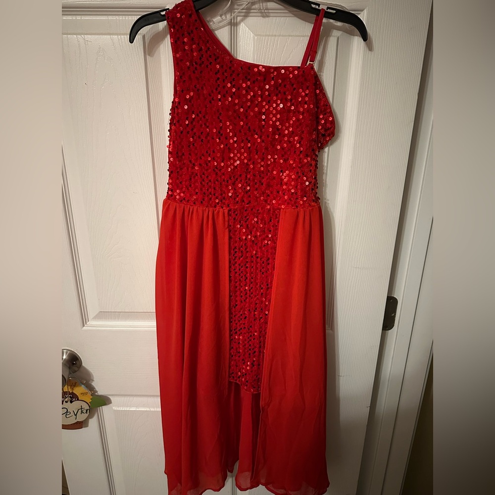 Girls size 10 formal/pageant red sequined dress